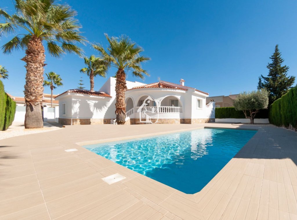 Перепродажа - Villa - Ciudad Quesada