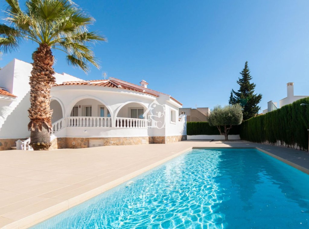 Перепродажа - Villa - Ciudad Quesada