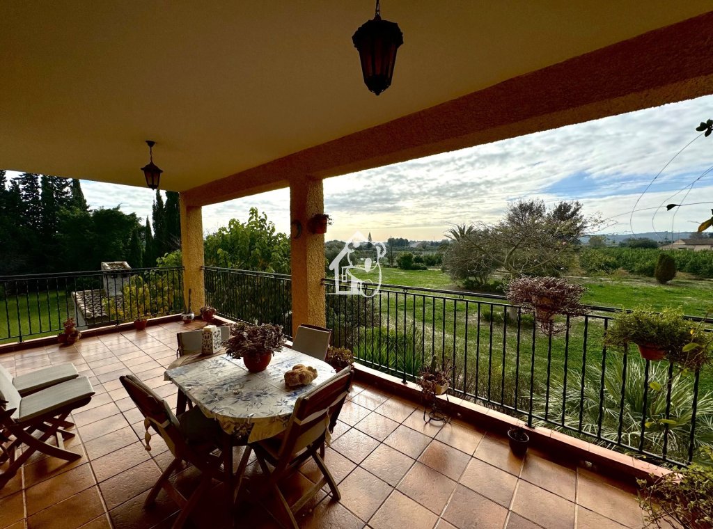 Перепродажа - Villa - Daya Nueva