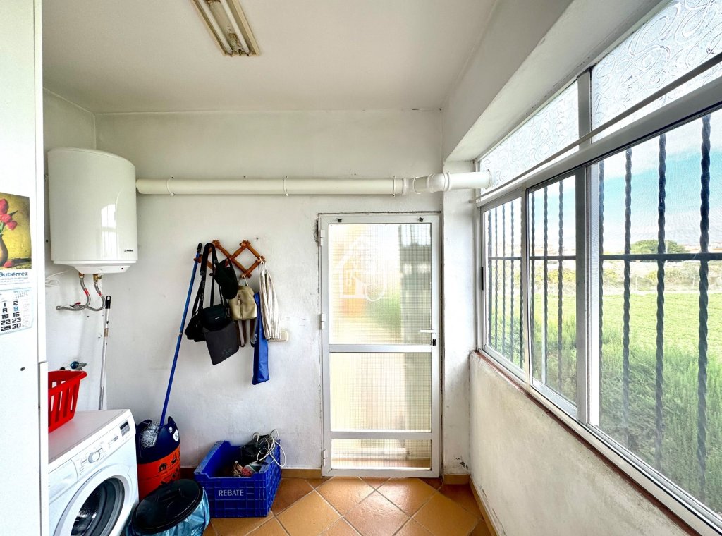 Перепродажа - Villa - Daya Nueva