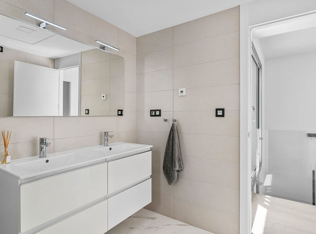 Перепродажа - Villa - Guardamar del Segura - Guardamar Playa
