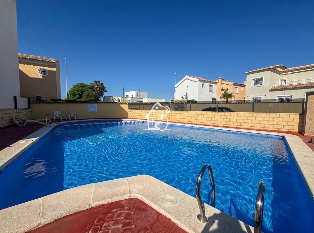 Перепродажа - Villa - Orihuela Costa - Cabo roig - La Zenia