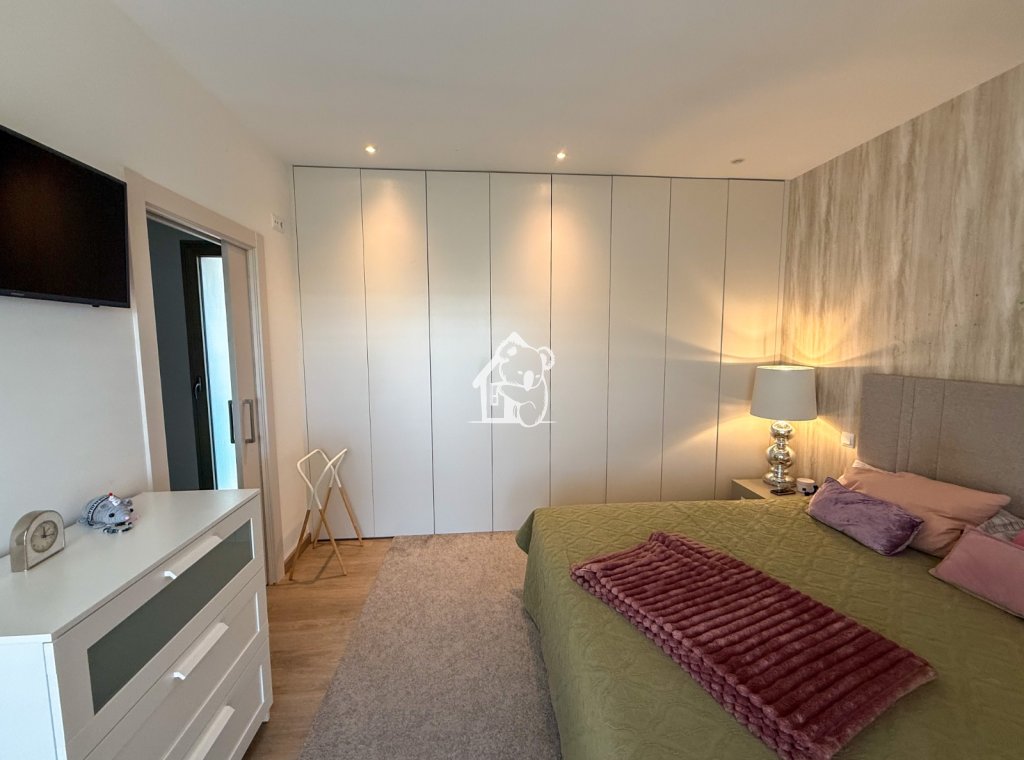 Перепродажа - Villa - Orihuela Costa - Campos de Golf