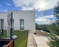 Перепродажа - Villa - Orihuela Costa - Campos de Golf