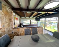 Перепродажа - Villa - Orihuela Costa