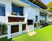 Перепродажа - Villa - Orihuela Costa
