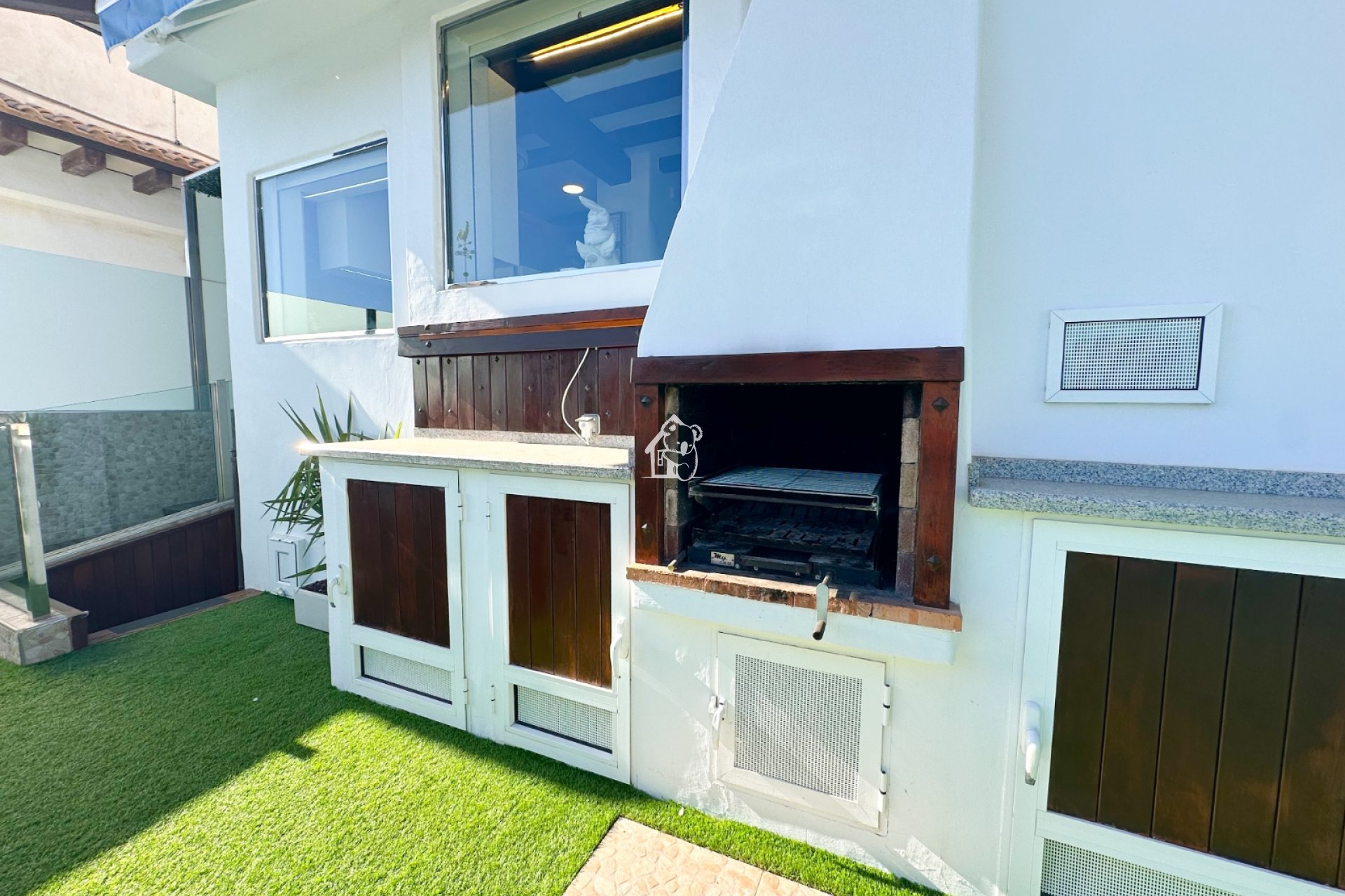 Перепродажа - Villa - Orihuela Costa