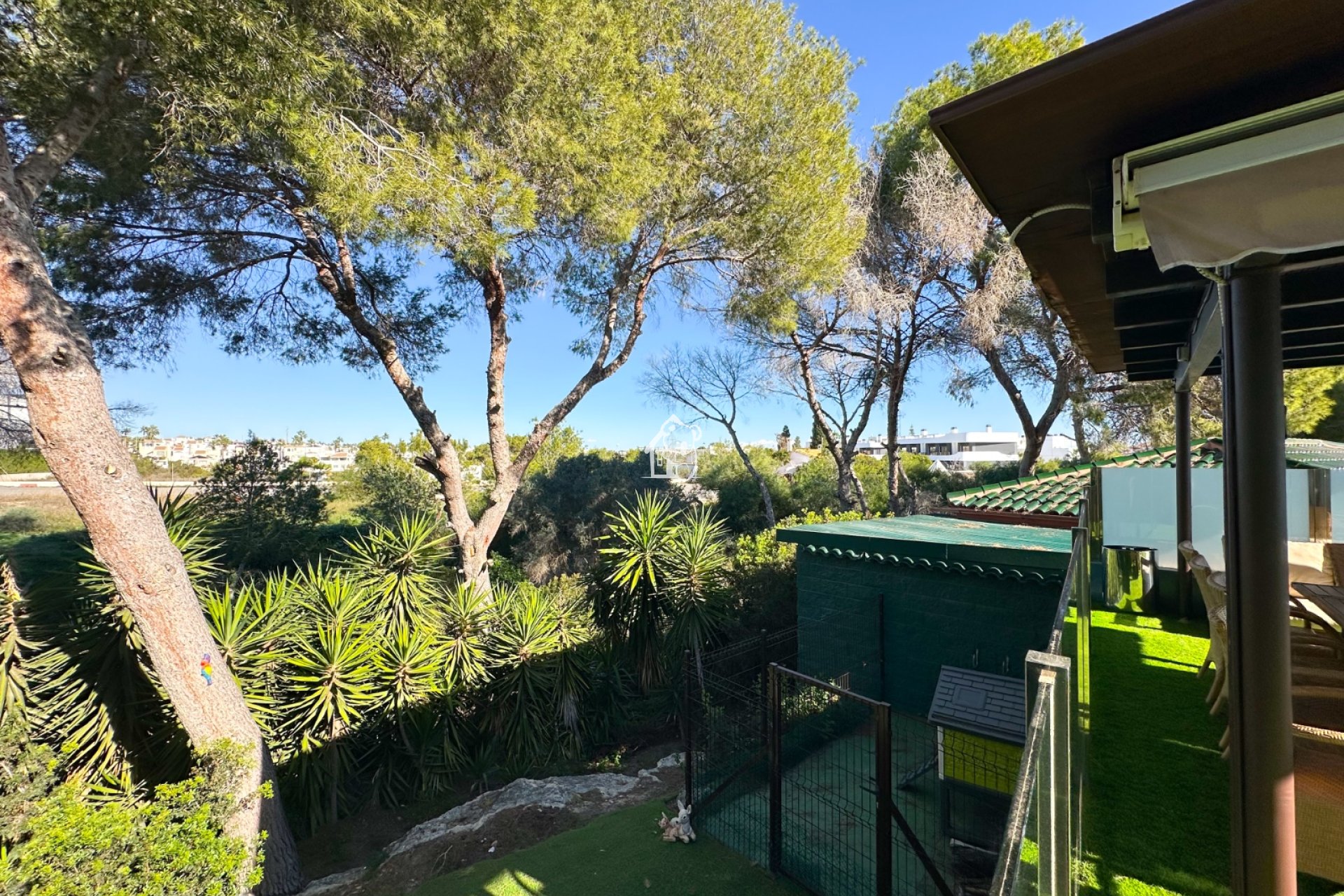 Перепродажа - Villa - Orihuela Costa