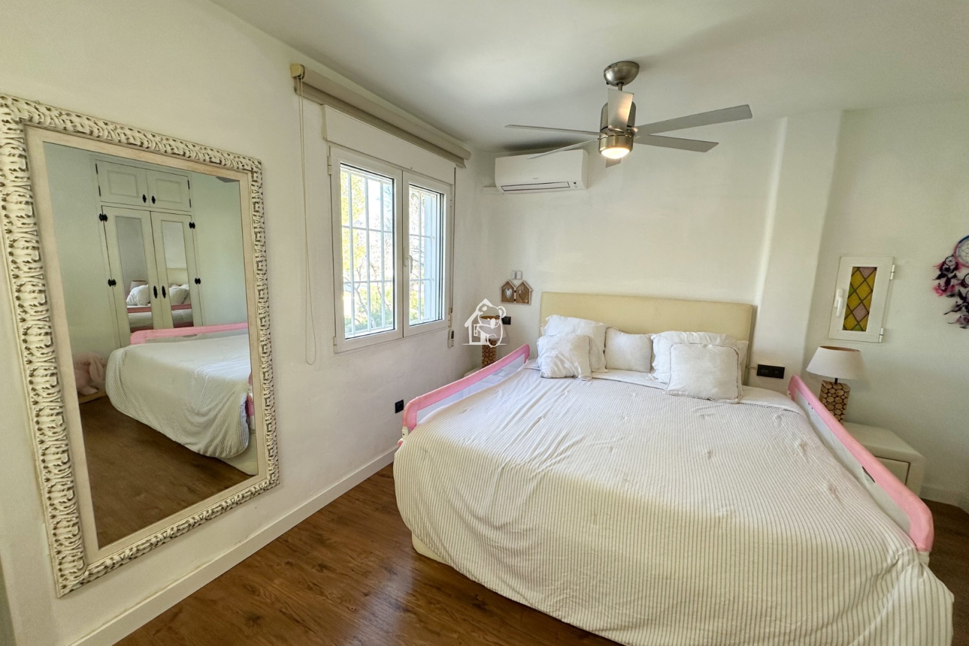 Перепродажа - Villa - Orihuela Costa