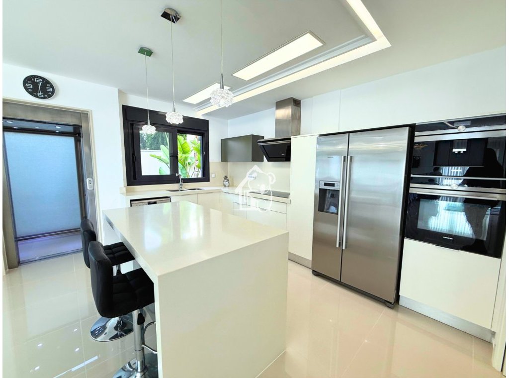 Перепродажа - Villa - San Miguel de Salinas