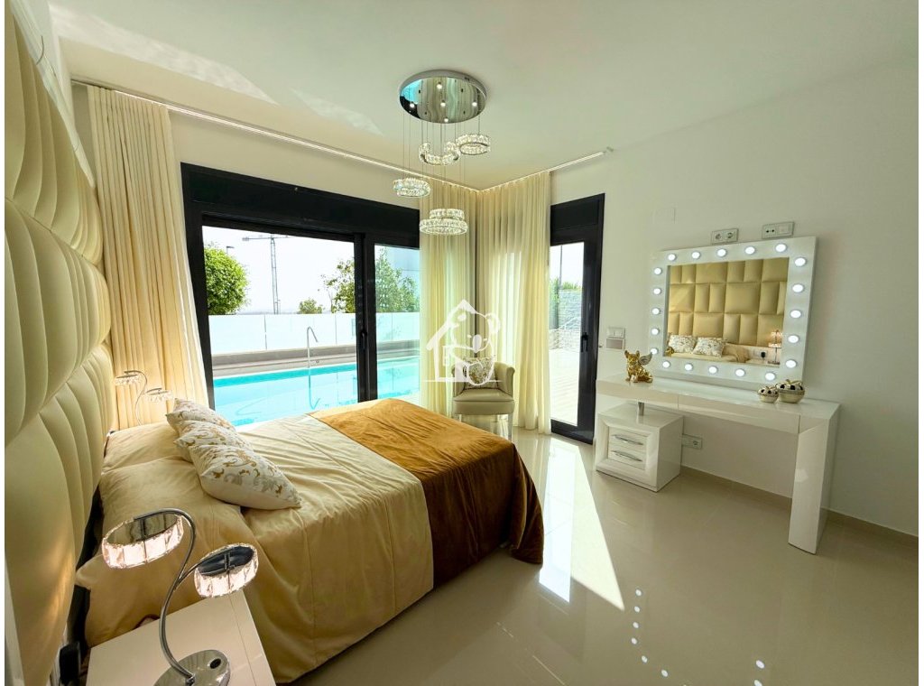 Перепродажа - Villa - San Miguel de Salinas