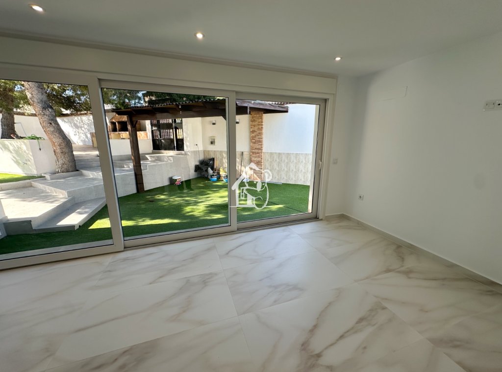 Перепродажа - Villa - Torrevieja - Los Balcones - Los Altos del Edén