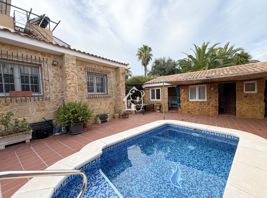 Перепродажа - Villa - Torrevieja - Los Balcones - Los Altos del Edén