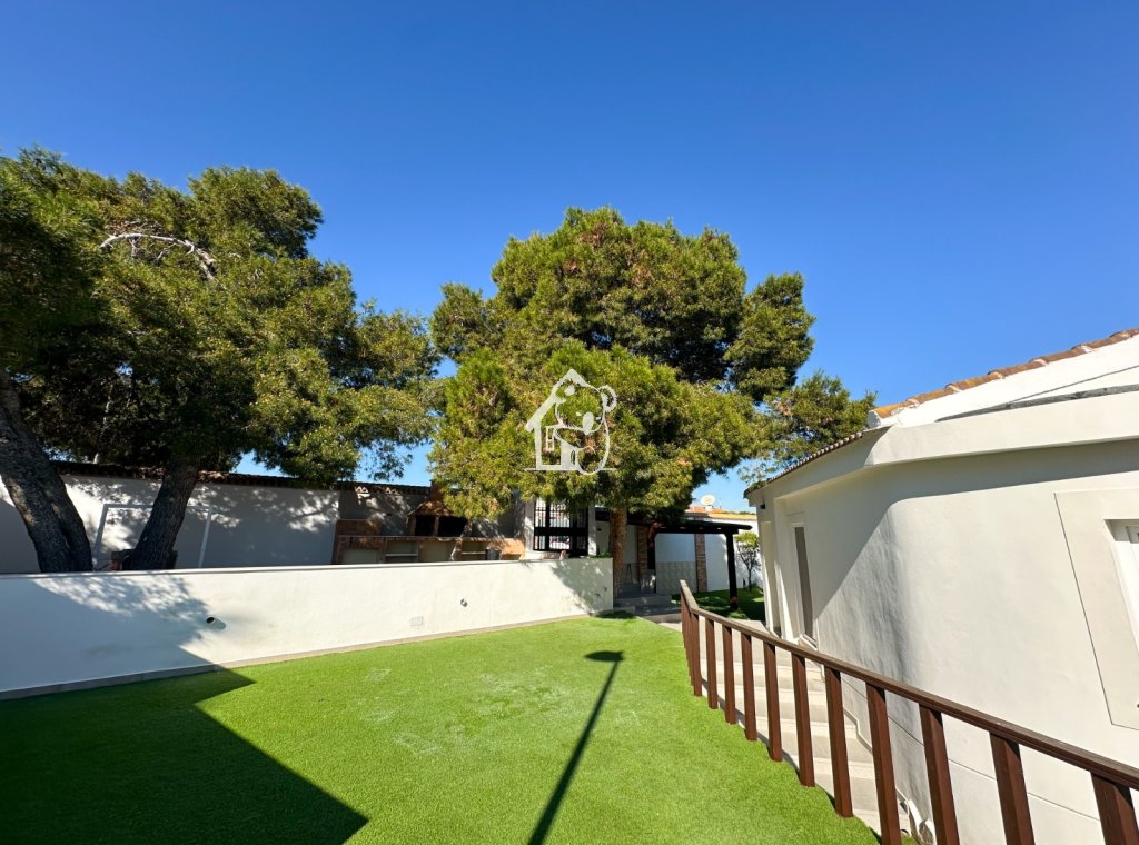 Перепродажа - Villa - Torrevieja - Los Balcones - Los Altos del Edén