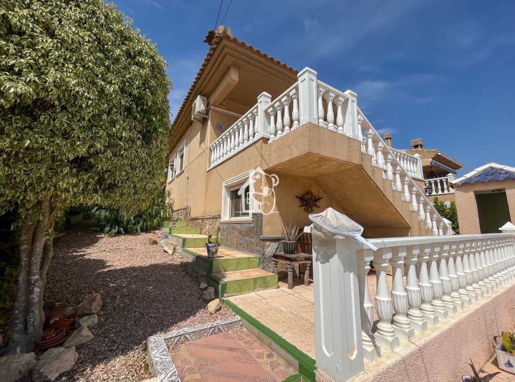 Перепродажа - Villa - Torrevieja - Los Balcones - Los Altos del Edén