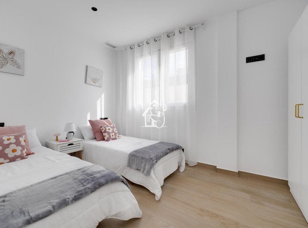 Перепродажа - Villa - Torrevieja - Nueva Torrevieja - Aguas Nuevas