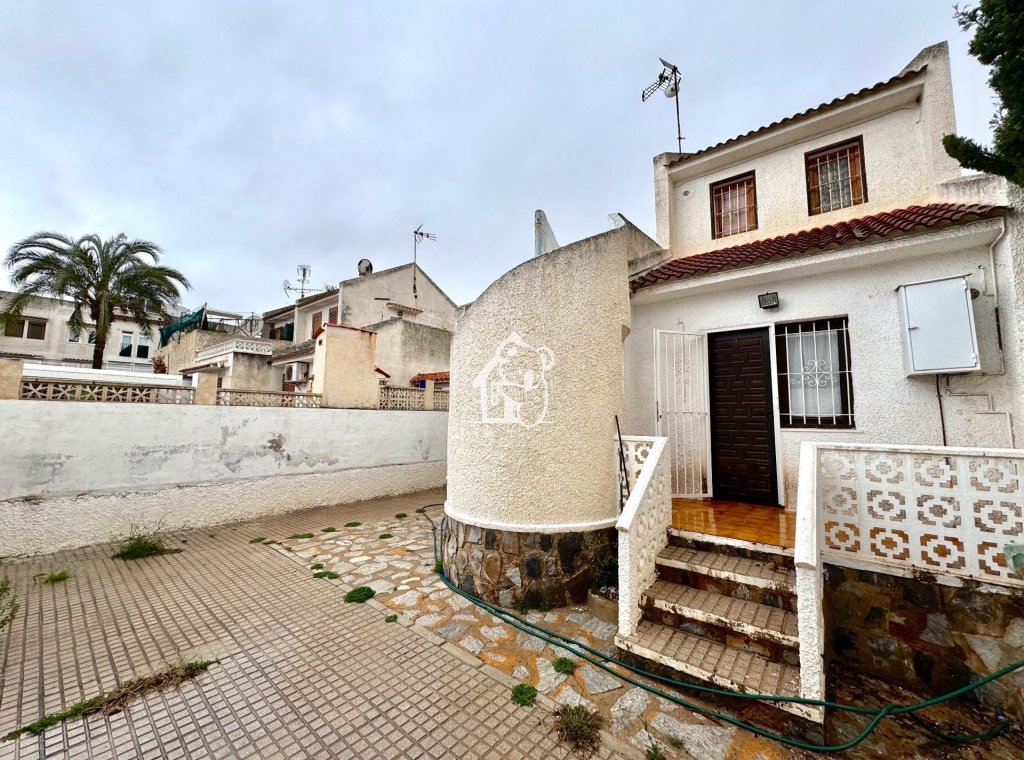 Перепродажа - Villa - Torrevieja - Torrevieja Centro