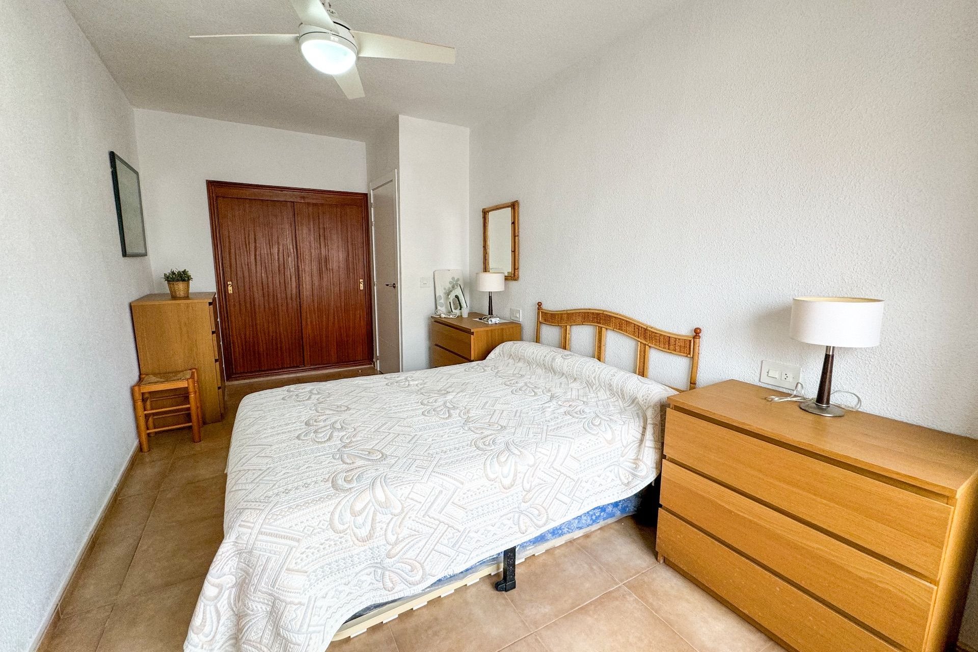Rental - Apartment / flat - Torrelamata