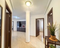 Rental - Apartment / flat - Torrevieja - Centro