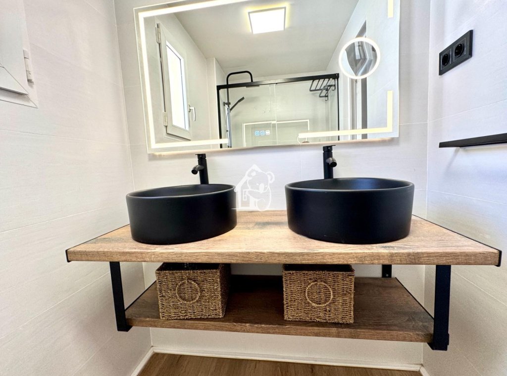 Rental - Apartment / flat - Torrevieja - Centro