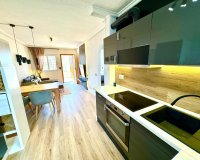 Rental - Apartment / flat - Torrevieja - Centro