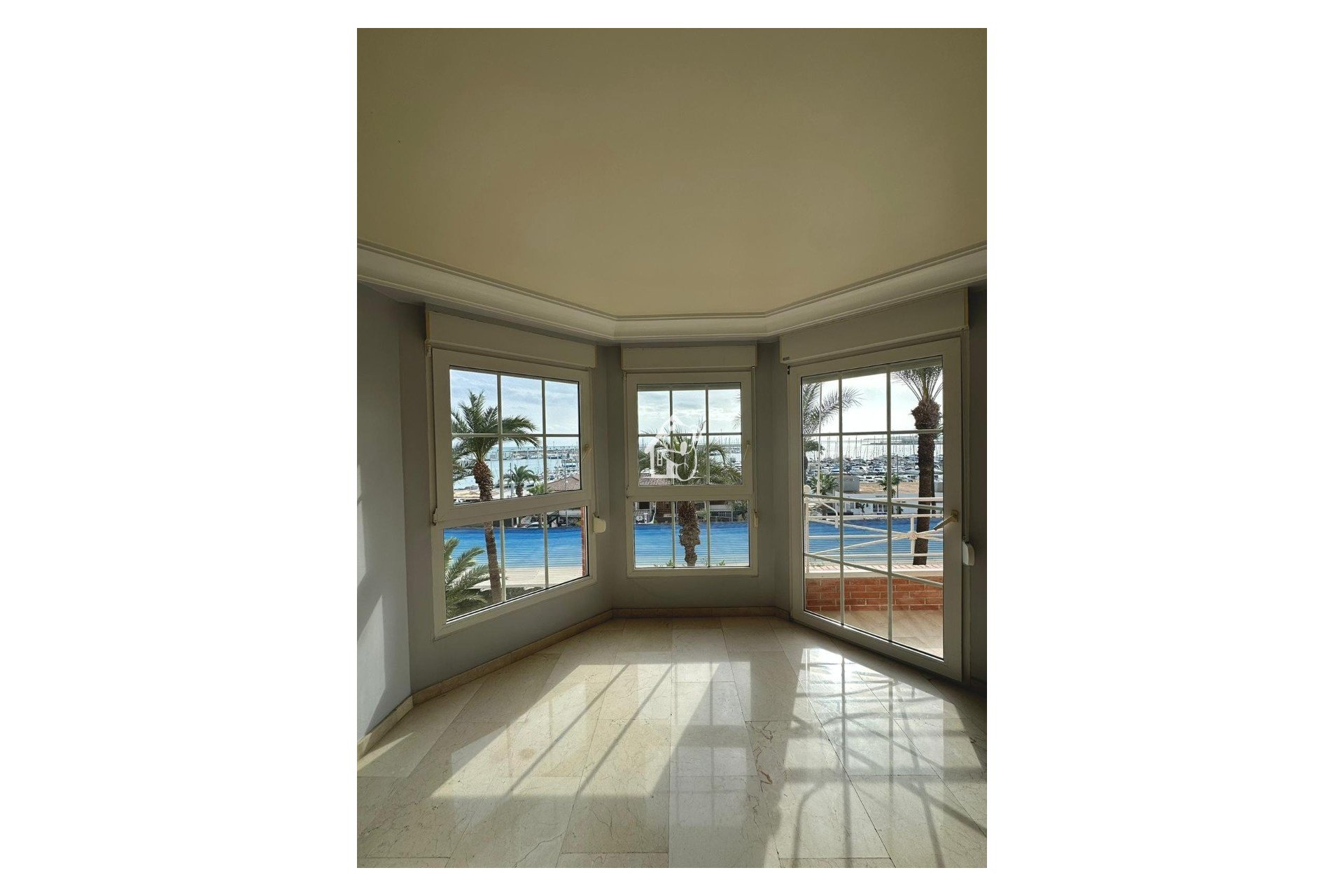 Rental - Apartment / flat - Torrevieja - Centro