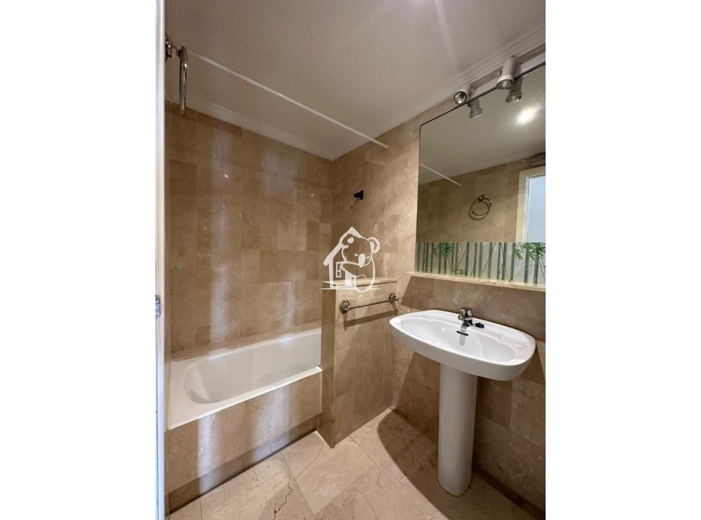 Rental - Apartment / flat - Torrevieja - Centro