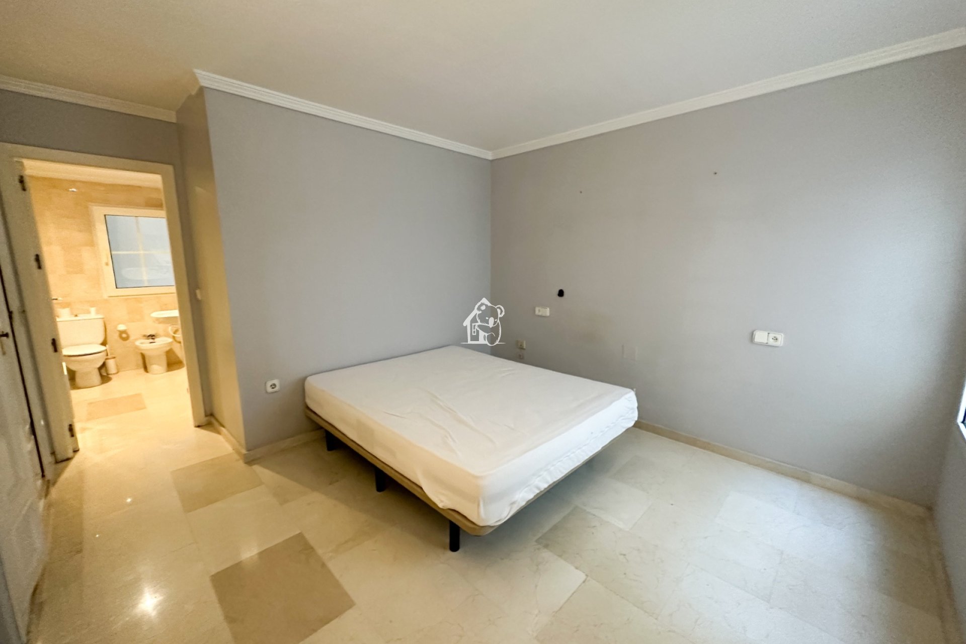 Rental - Apartment / flat - Torrevieja - Centro