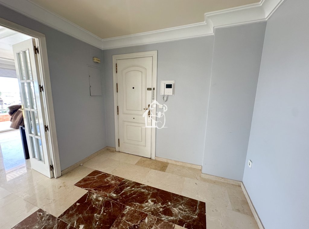 Rental - Apartment / flat - Torrevieja - Centro