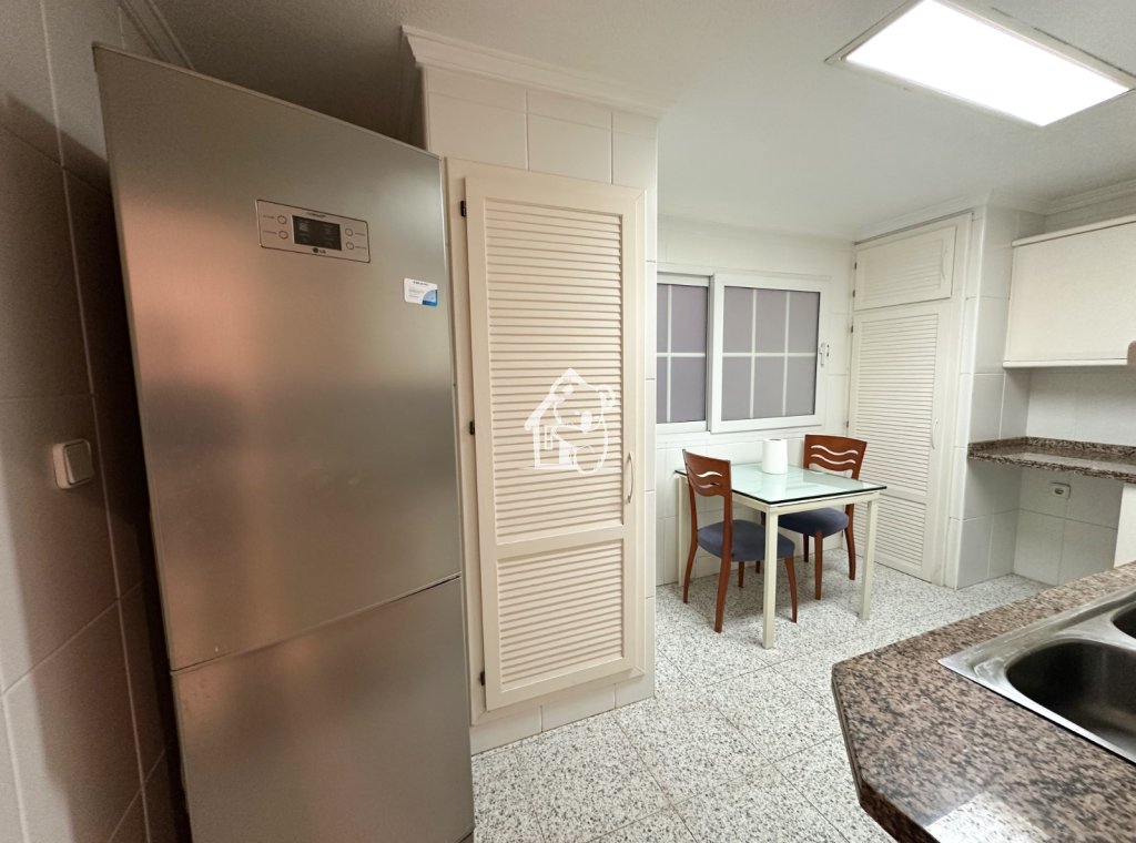 Rental - Apartment / flat - Torrevieja - Centro