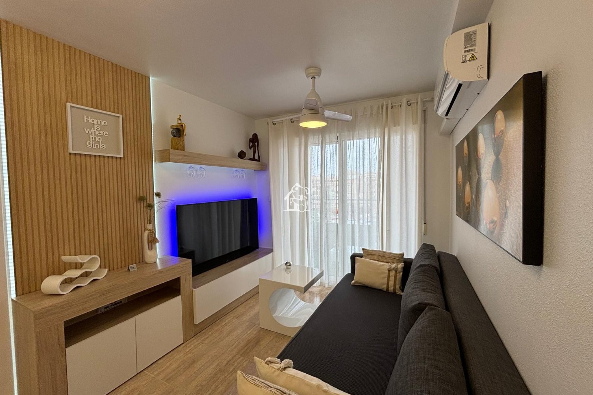 Rental - Apartment / flat - Torrevieja - Centro