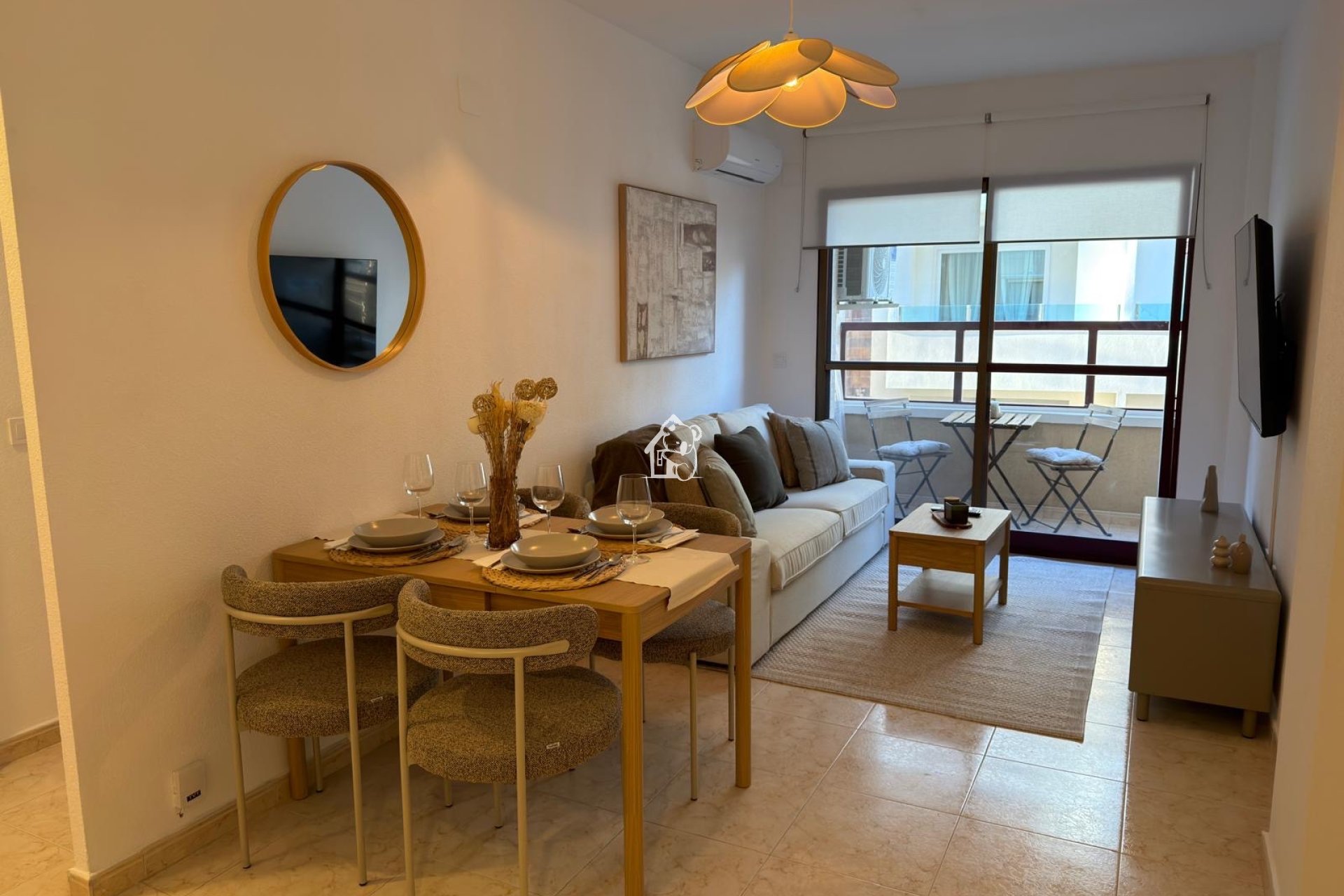 Rental - Apartment / flat - Torrevieja - Centro