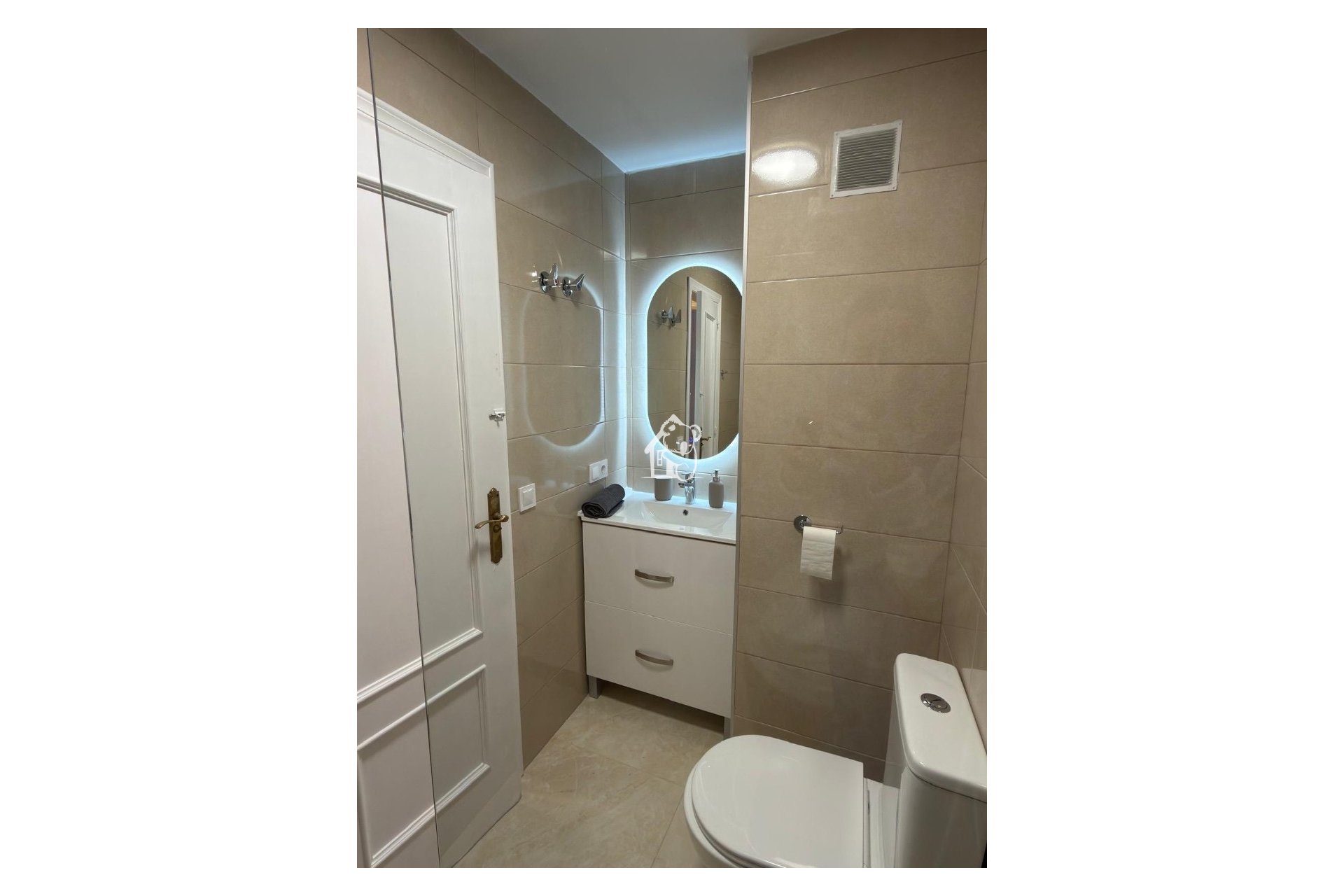 Rental - Apartment / flat - Torrevieja - Centro