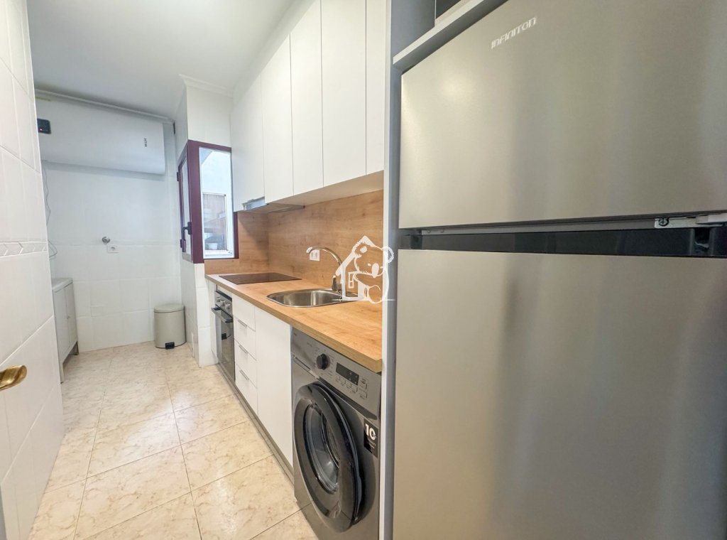 Rental - Apartment / flat - Torrevieja - Centro