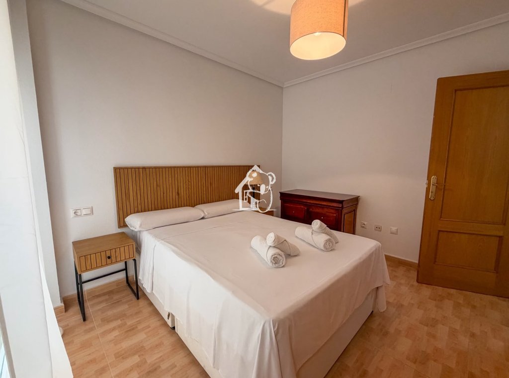 Rental - Apartment / flat - Torrevieja - Centro