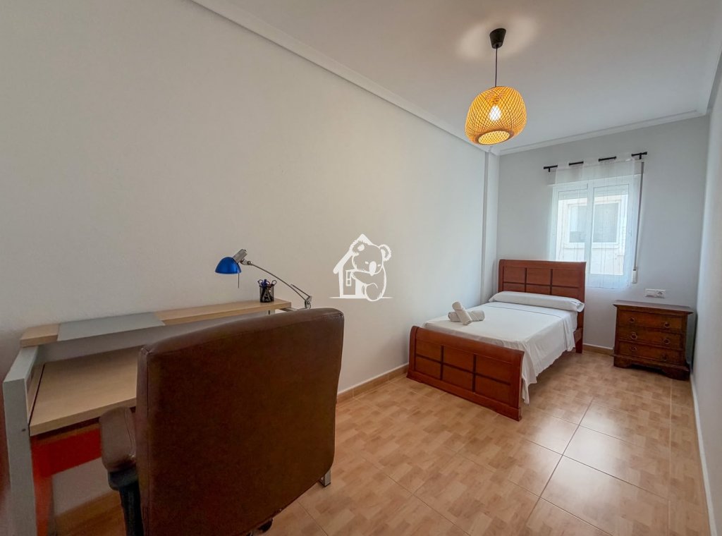 Rental - Apartment / flat - Torrevieja - Centro
