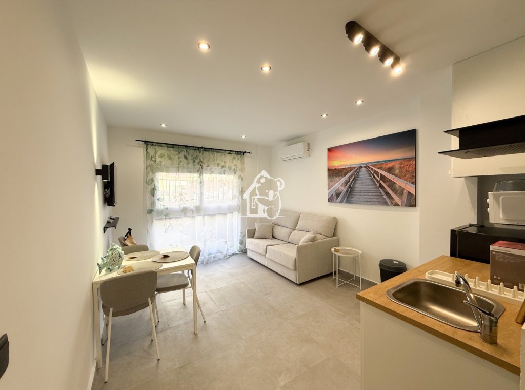 Rental - Apartment / flat - Torrevieja - El Acequión - Los Náufragos