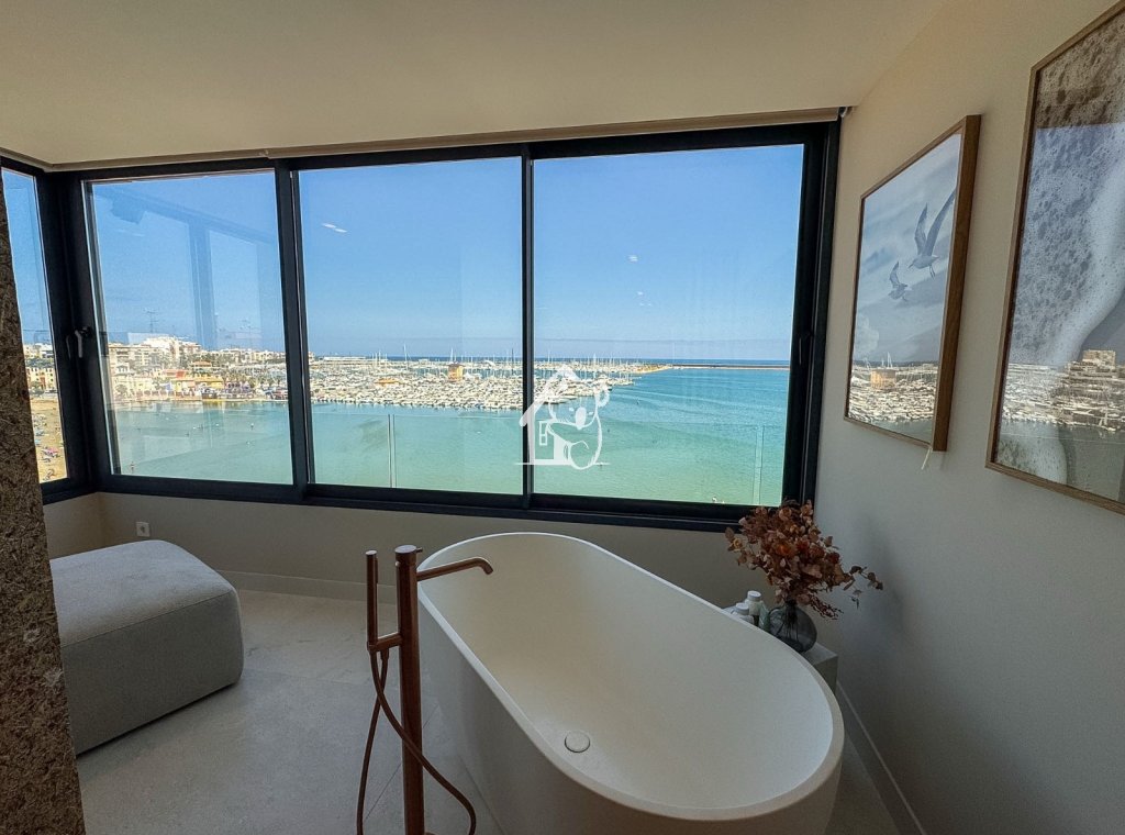 Rental - Apartment / flat - Torrevieja - El Acequión - Los Náufragos