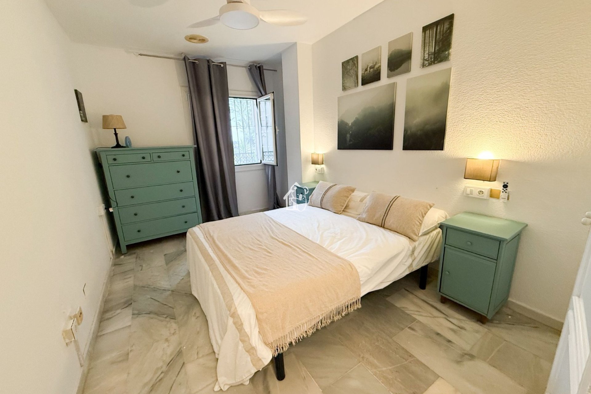 Rental - Apartment / flat - Torrevieja - Playa de los Locos