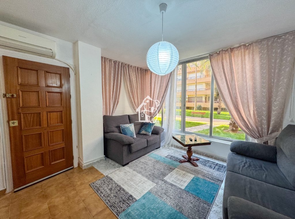 Rental - Apartment / flat - Torrevieja - Playa de los Locos