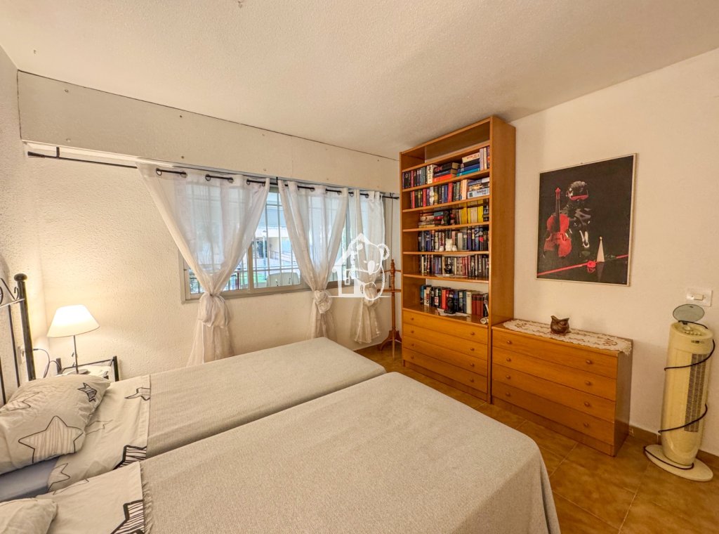 Rental - Apartment / flat - Torrevieja - Playa de los Locos