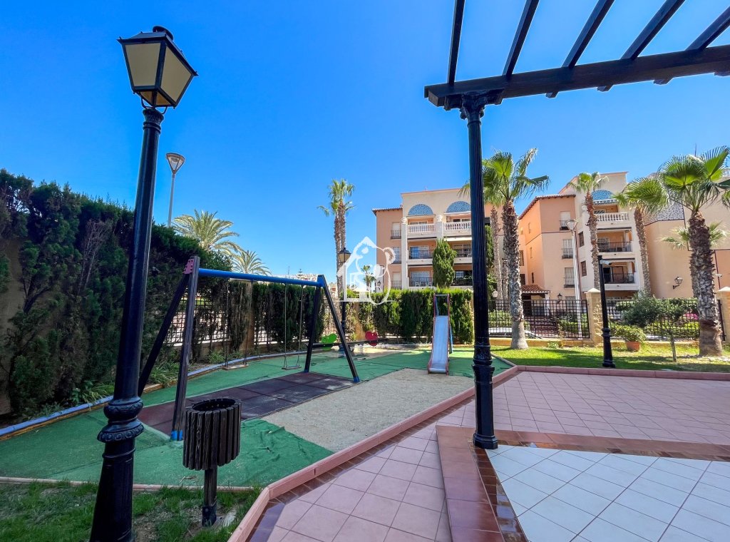 Rental - Apartment / flat - Torrevieja - Torrevieja Centro
