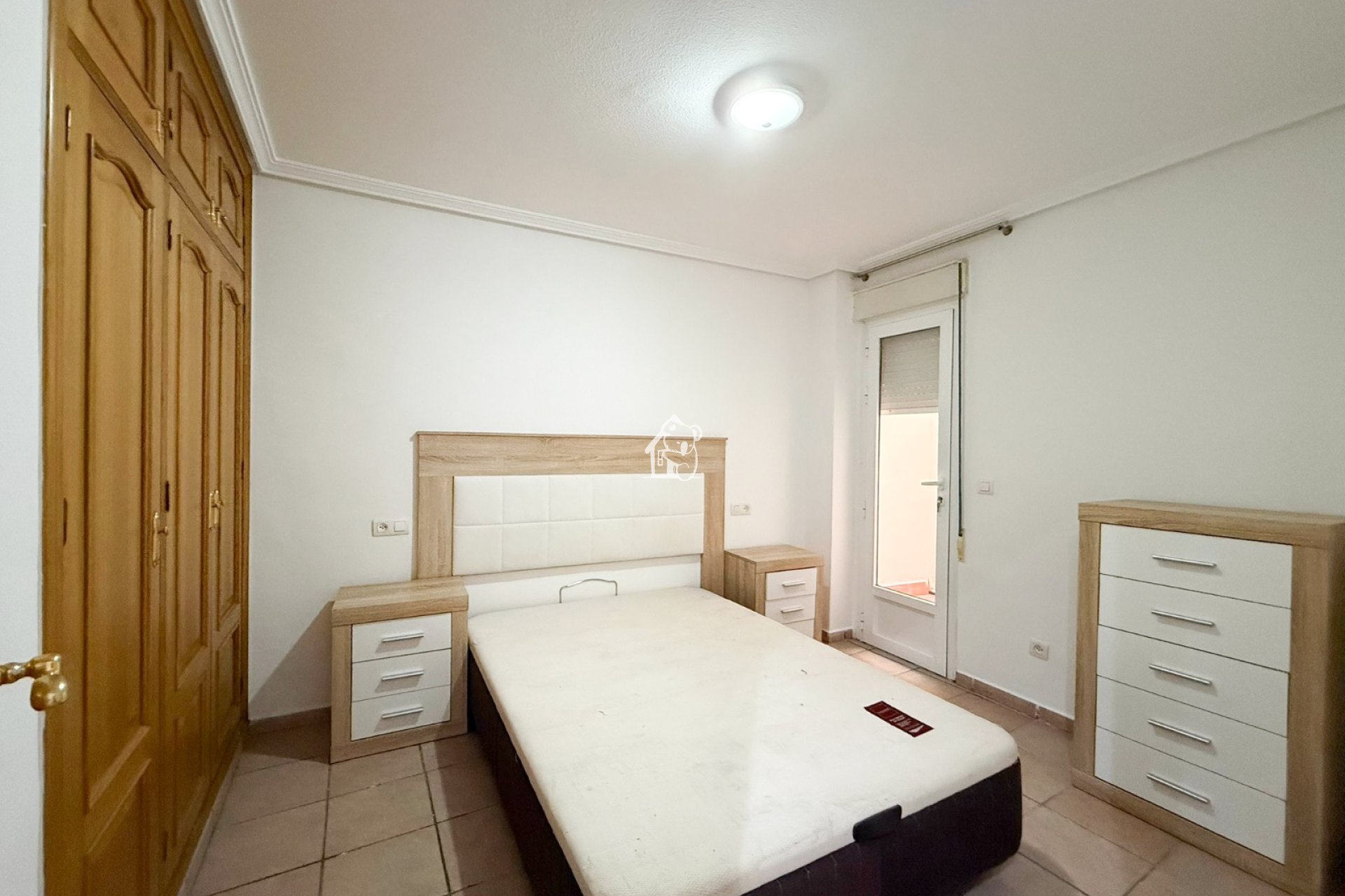 Rental - Apartment / flat - Torrevieja - Torrevieja Centro