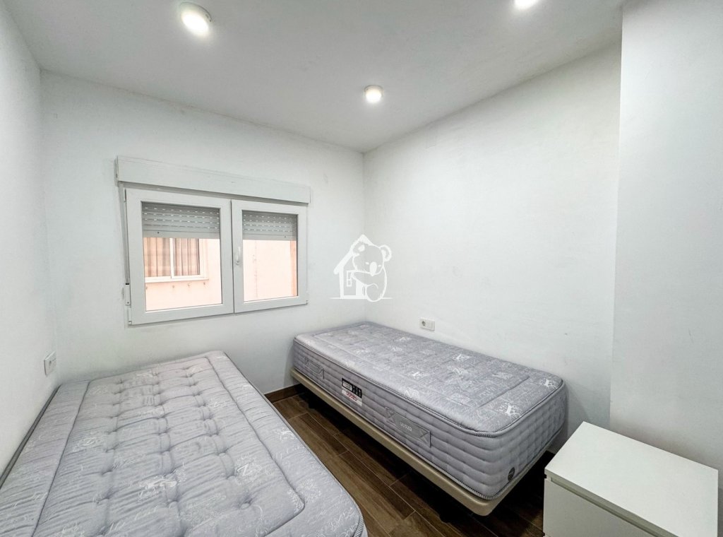 Rental - Apartment / flat - Torrevieja - Torrevieja Centro