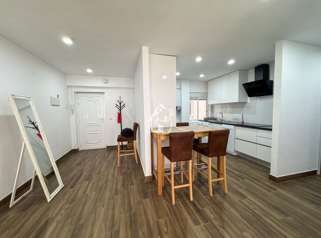 Rental - Apartment / flat - Torrevieja - Torrevieja Centro