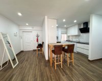 Rental - Apartment / flat - Torrevieja - Torrevieja Centro