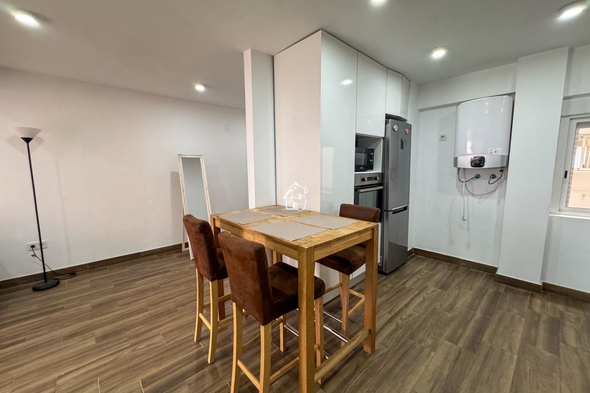 Rental - Apartment / flat - Torrevieja - Torrevieja Centro