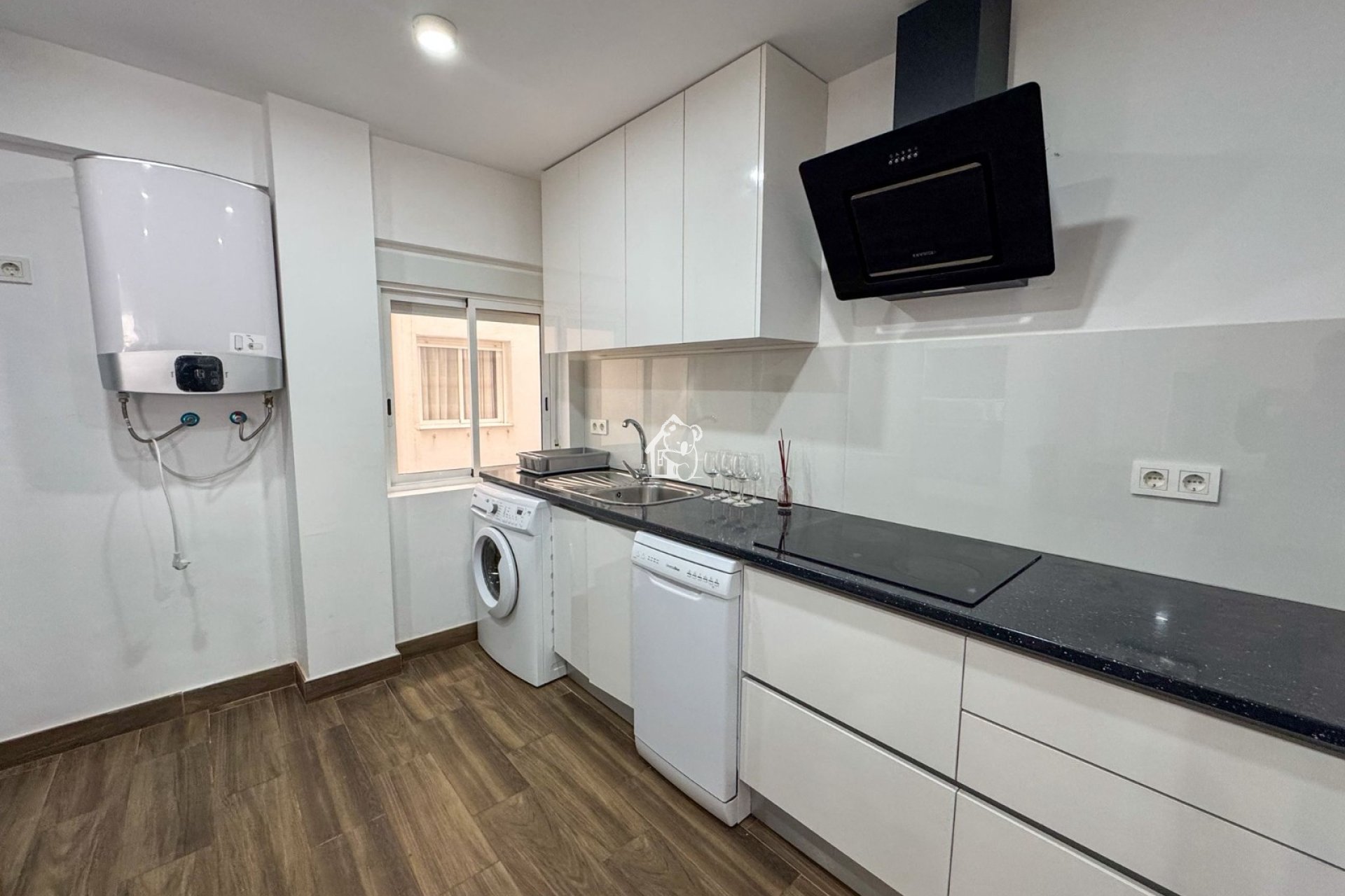 Rental - Apartment / flat - Torrevieja - Torrevieja Centro