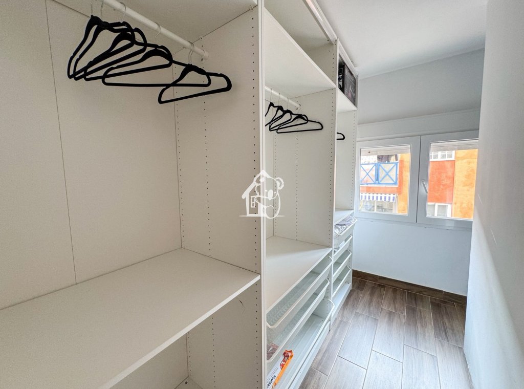 Rental - Apartment / flat - Torrevieja - Torrevieja Centro