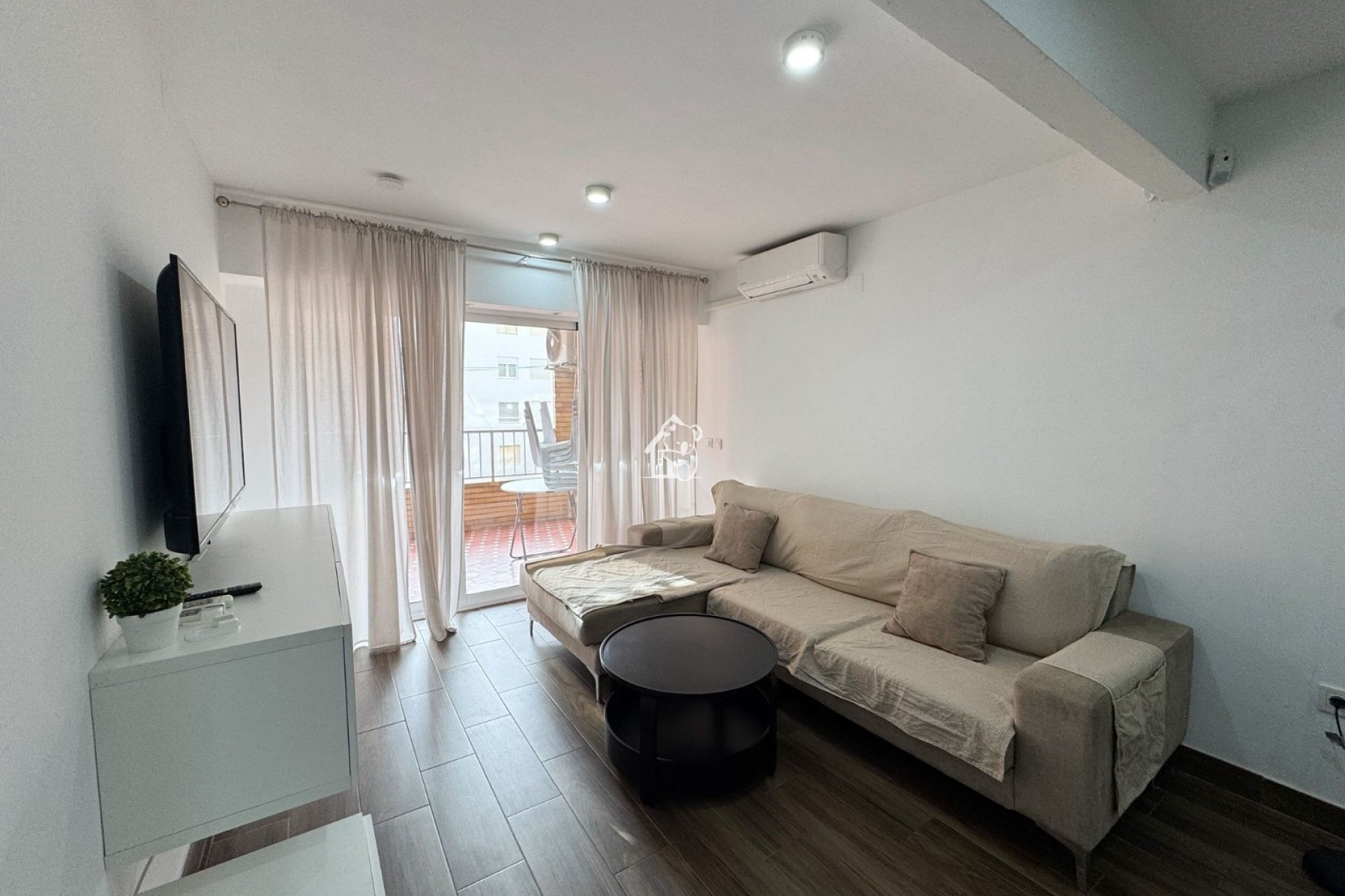 Rental - Apartment / flat - Torrevieja - Torrevieja Centro